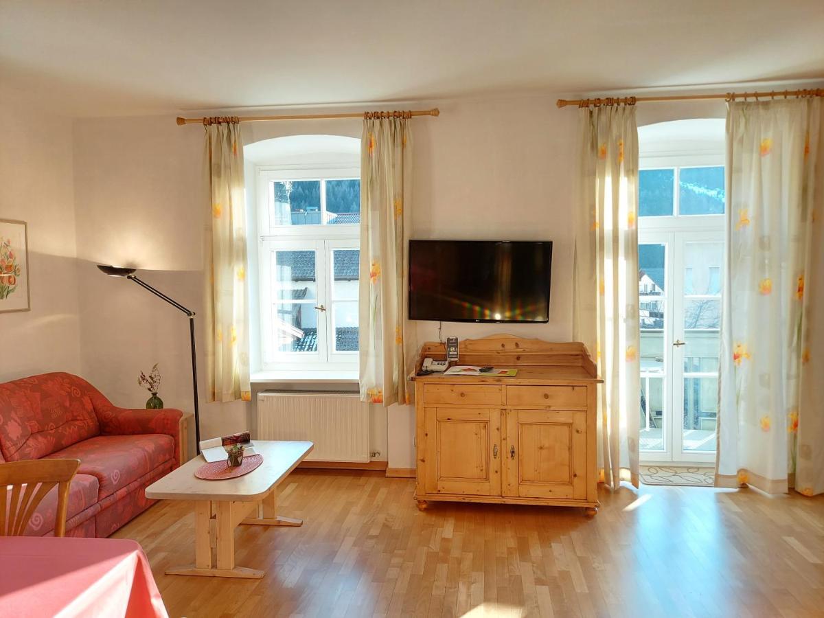 Residence Zum Theater คอลเลอิซาร์โค ภายนอก รูปภาพ