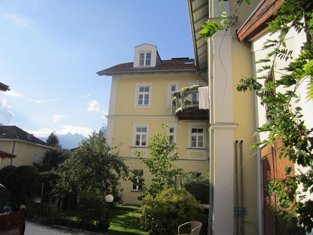 Residence Zum Theater คอลเลอิซาร์โค ภายนอก รูปภาพ